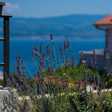 Apartment Andrija Vrbnik Dış mekan fotoğraf