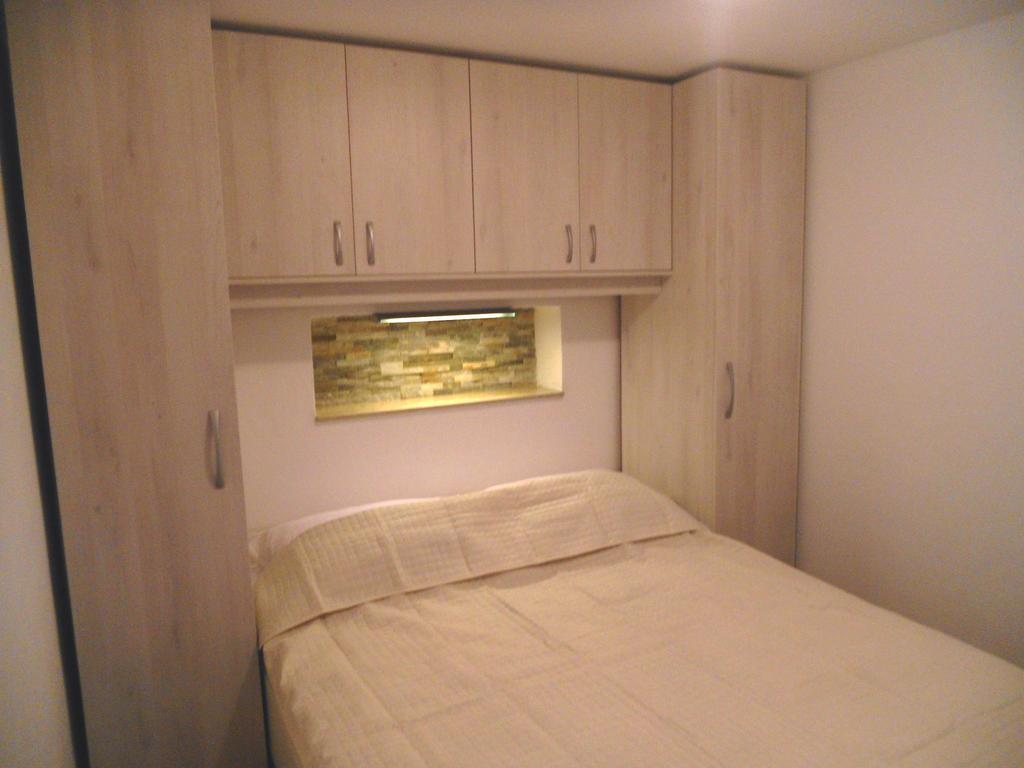 Apartment Andrija Vrbnik Dış mekan fotoğraf