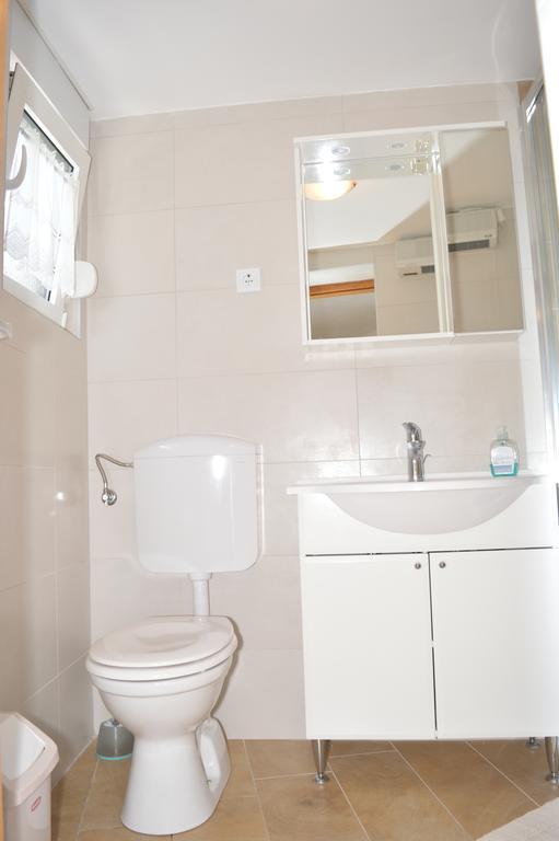 Apartment Andrija Vrbnik Dış mekan fotoğraf