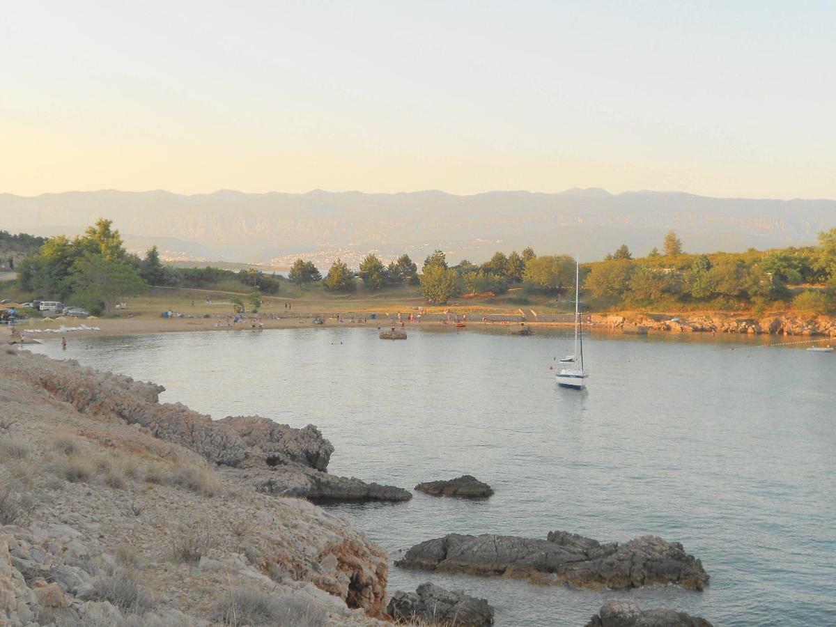 Apartment Andrija Vrbnik Dış mekan fotoğraf