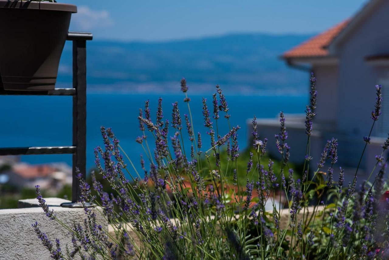 Apartment Andrija Vrbnik Dış mekan fotoğraf
